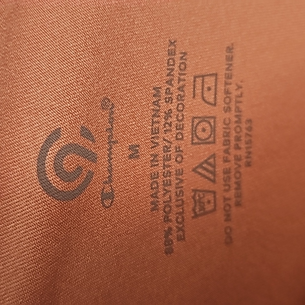 Champion Women Yoga exercise pants, Size Medium, Color Peach - Picture 4 of 5